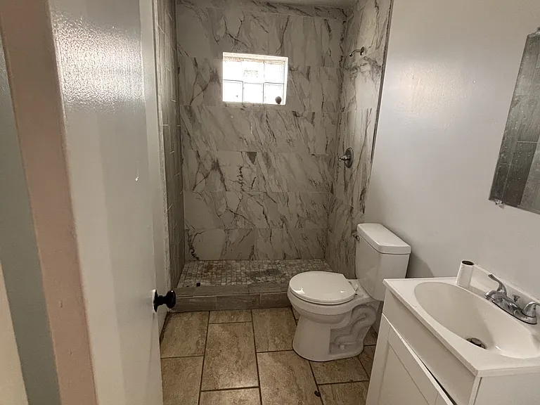 604 Cortez Dr — Photo 13