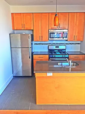 Rented by Rapid Realty Cobble Hill | media 56