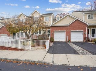 8 Dylan Dr, Sparta, NJ 07871