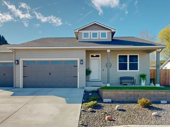 1923 W 39th Ave, Kennewick, WA 99336