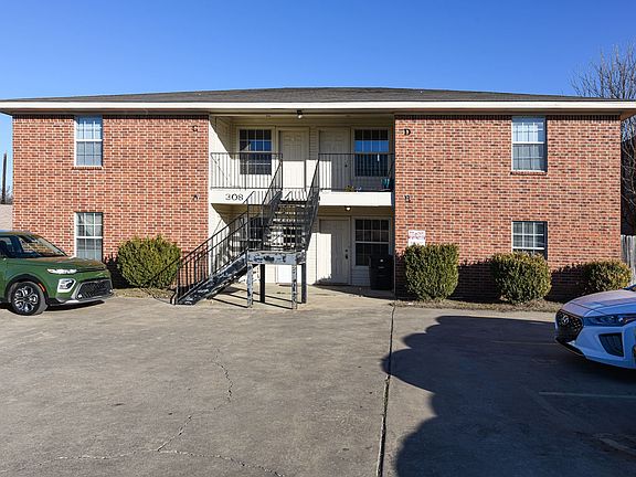 2nd image of 308 S 40th St APT B