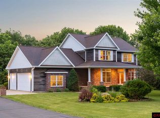24170 Gingerale Trl, Madison Lake, MN 56063