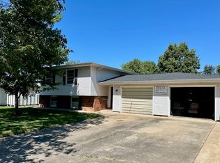 706 E Colorado Ave, Urbana, IL