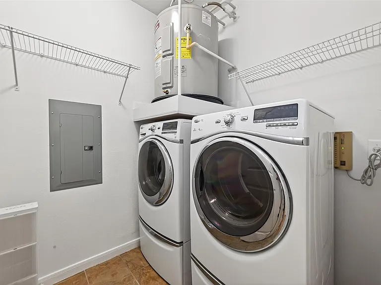505 Jackson Hill St #404 — Photo 27