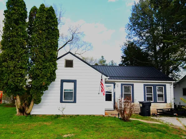 265 N Washington St, Urbana, IN 46990