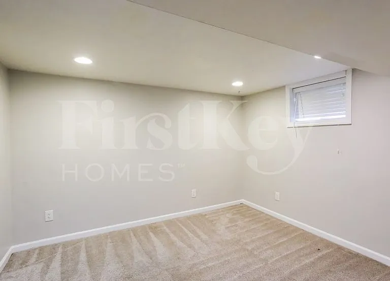5126 S Delaware Ave — Photo 13