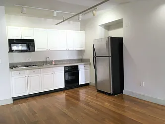 Rented by Cyberapts Management