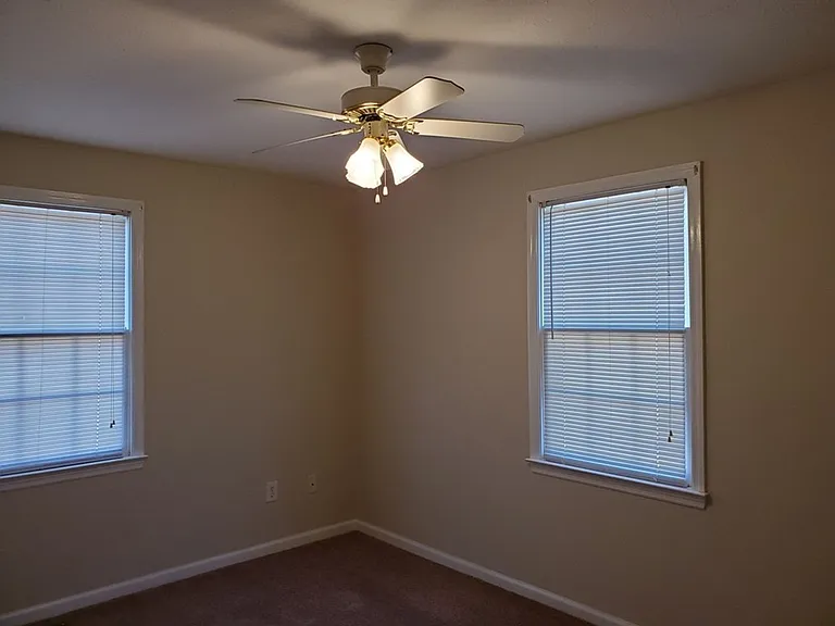 1511 Converse Ct — Photo 8
