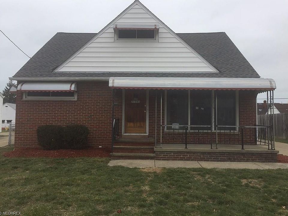 1st image of 21341 Carol Dr