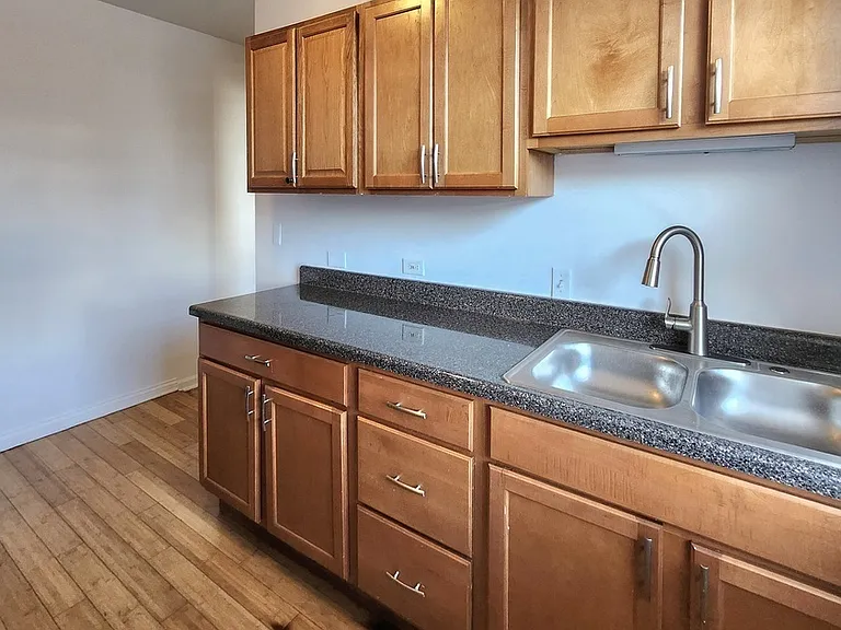 3213-23 W Diversey Ave — Photo 11