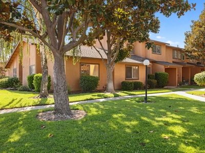 572 Pirinen Ln APT B, Modesto, CA, 95354