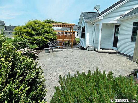 4th image of 827 Bannerwood Dr