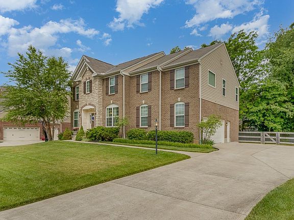 3rd image of 1220 Belle Meadows Dr