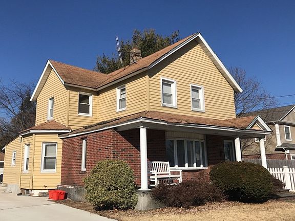 3rd image of 247 Paschal Ave