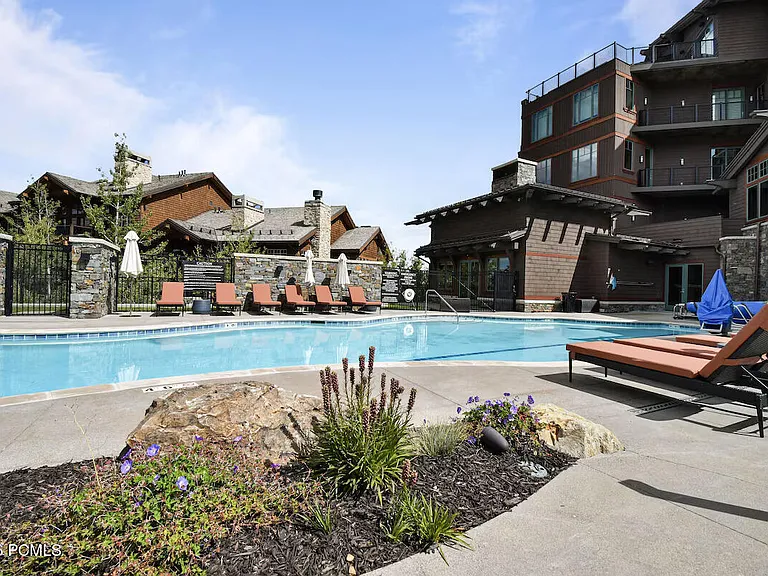 8680 Empire Club Dr — Photo 44