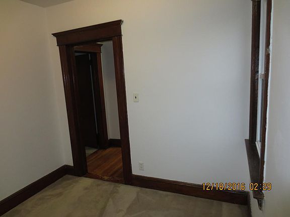 2nd image of 428 Lawton Ave