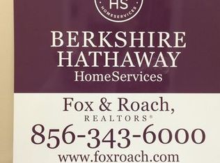 42 W Tomlin Station Rd, Mickleton, NJ 08056