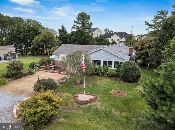 30879 Maplewood Rd, Ocean View, DE 19970