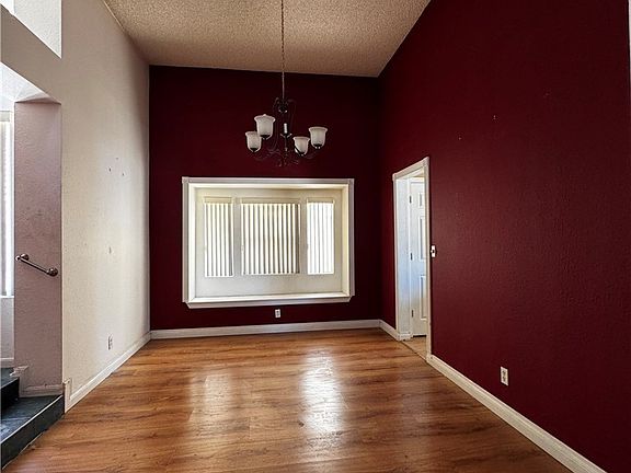 4th image of 2813 Albemarle Way
