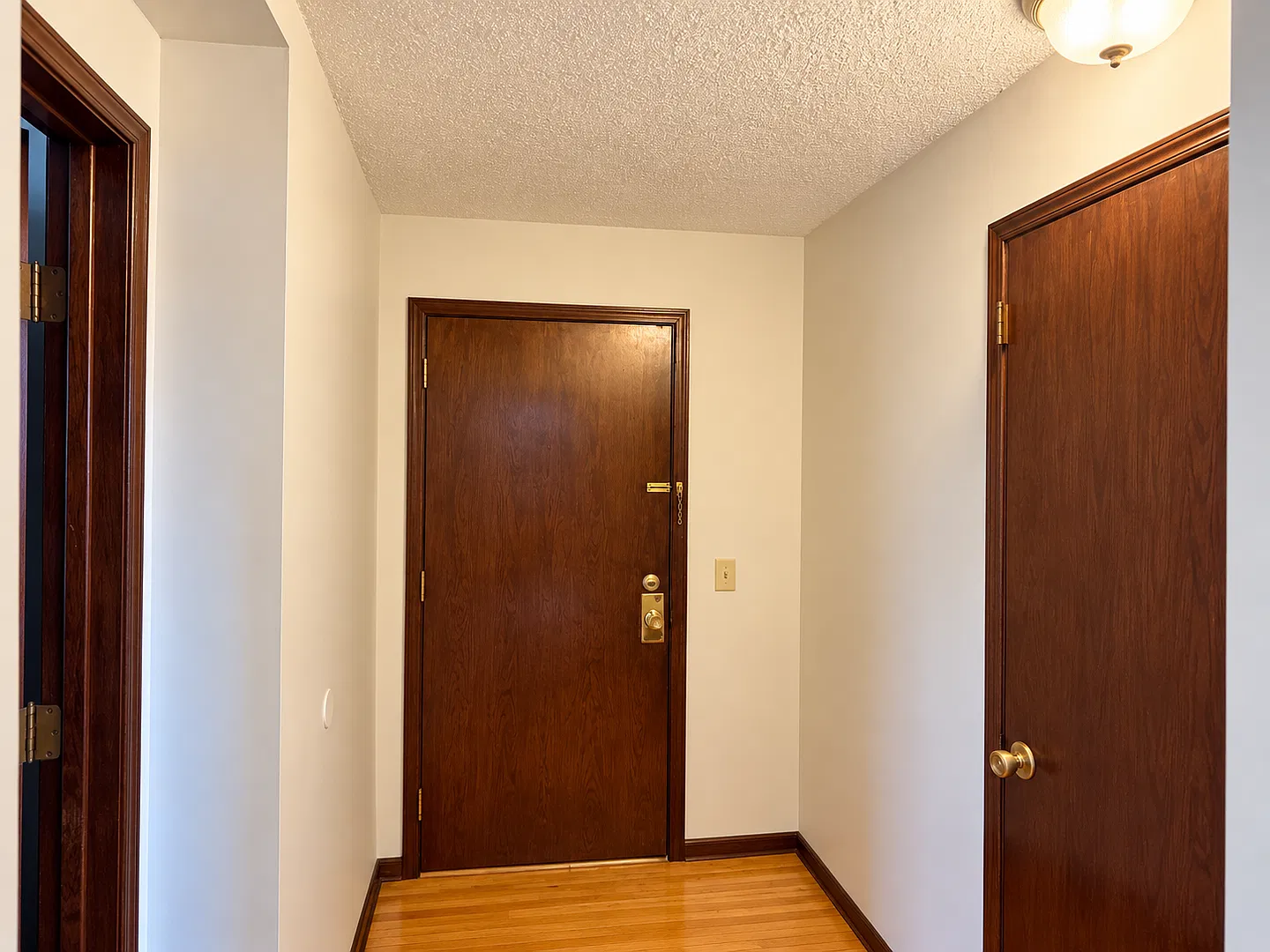 2541 Blaisdell Avenue — Photo 2