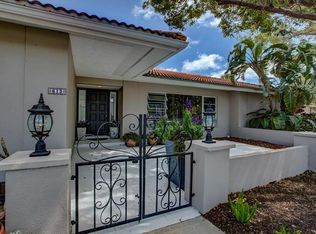 613 S Owl Dr, Sarasota, FL 34236