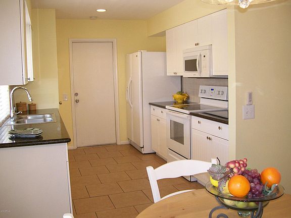 3rd image of 9727 W Campana Dr