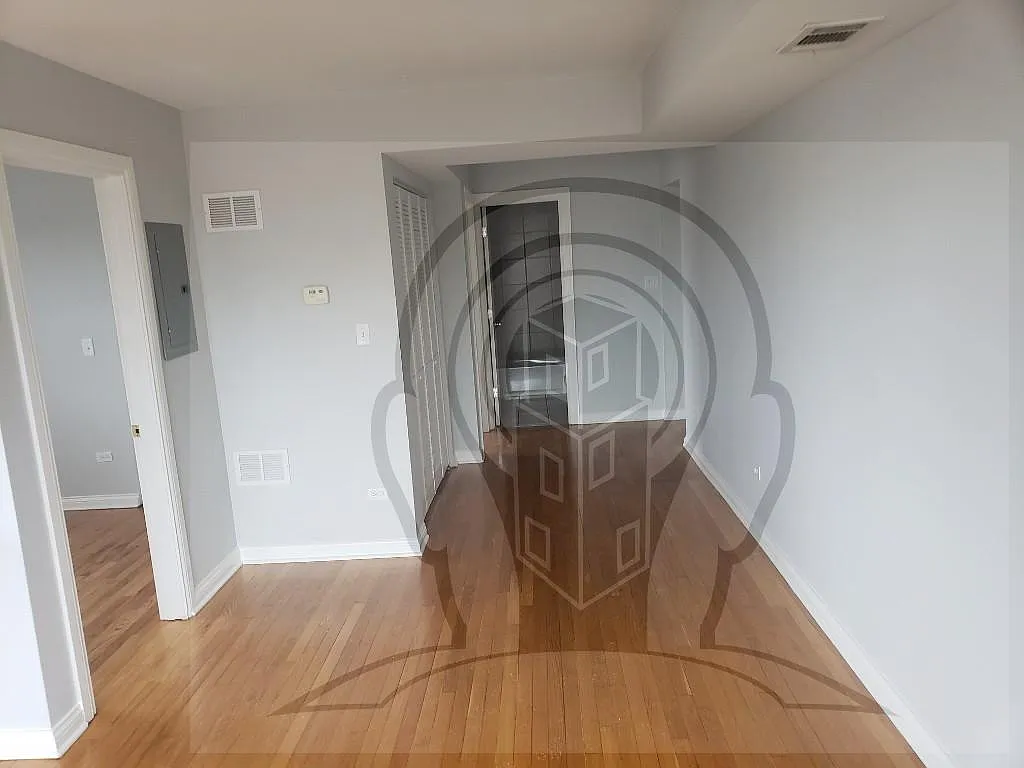 2 bed, 1.0 bath, 600 sqft, $2,150 — Photo 4