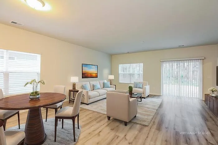 127 Dorian Loop — Photo 8