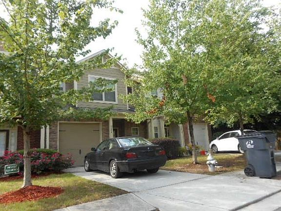 3rd image of 3586 McClaren Way