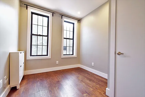 Rented by Lofts and Flats LLC | media 9