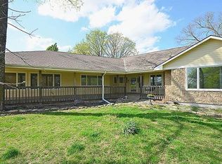 15280 Terra Pulchra Dr, Smithville, MO 64089