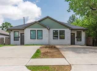 5121 Southwind St UNIT B, Houston, TX 77033