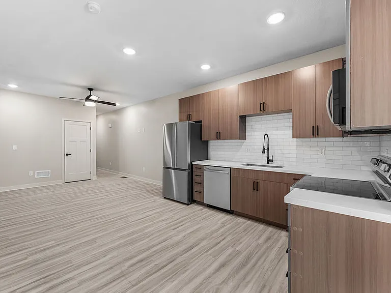 The Venue Townhomes — Photo 37