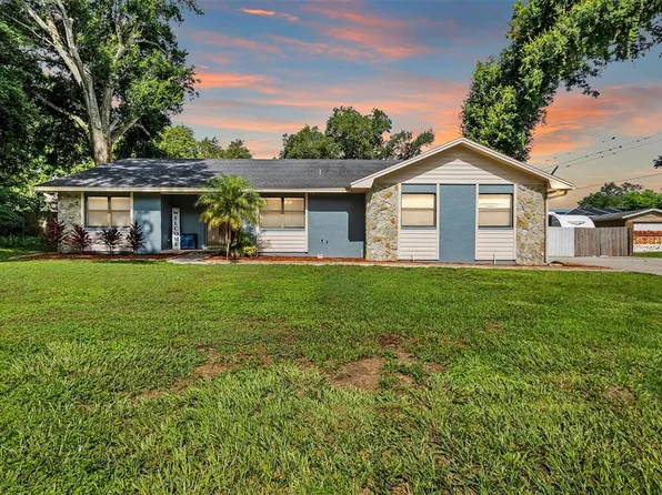 5823 Yarborough Ln, Lakeland, FL 33812