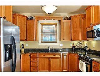 5th image of 1125 N 31st St