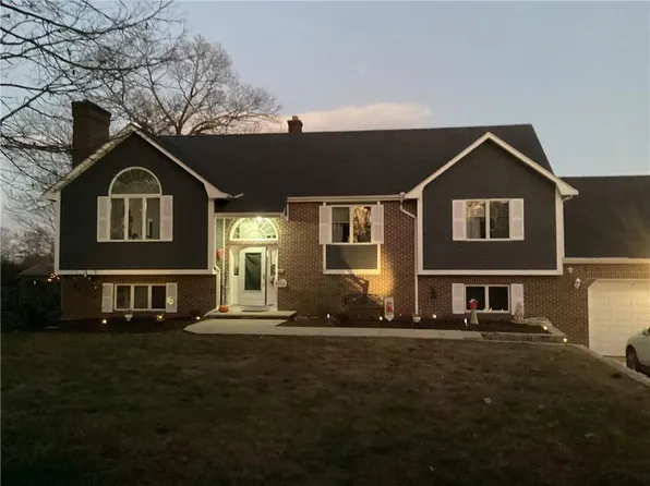 7 1/2 Taylor Rd, Johnston, RI 02919