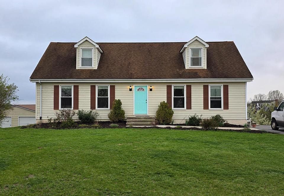 1st image of 94 Tulip Ct