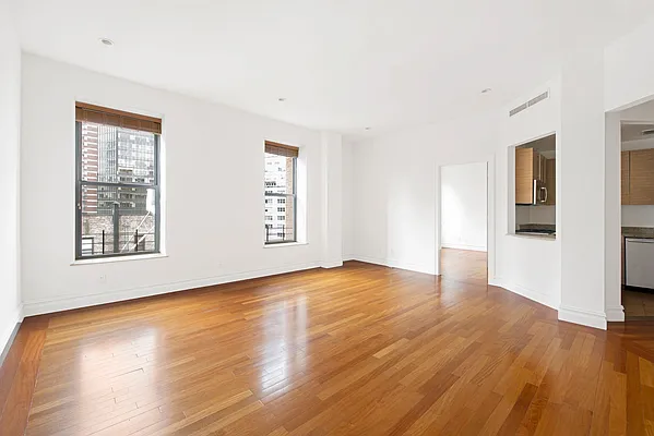 Rented by Compass | media 27