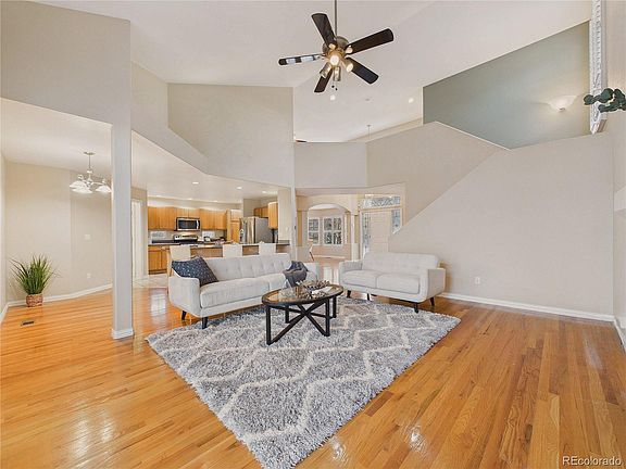 5th image of 1011 S Valentia Street #136