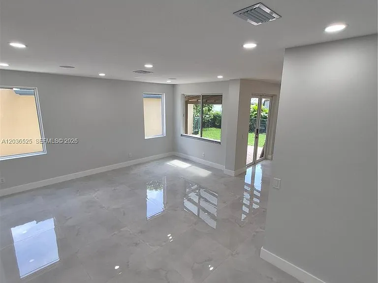 2176 NW 184th Way — Photo 3