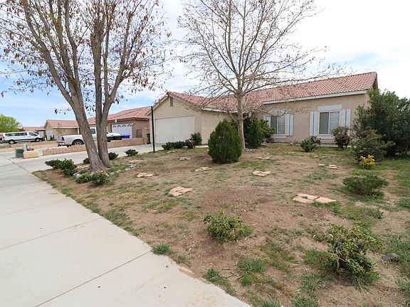 4th image of 10775 Tolliver St