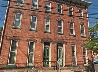 70 N Main St, Spring City, PA 19475