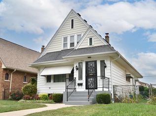 4323 N 19th St, Milwaukee, WI 53209