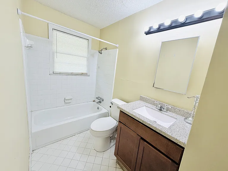 400 S Highland Forest Dr — Photo 10