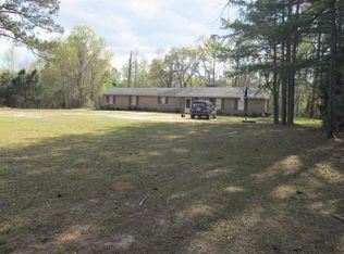 886 Red Hill Rd, Eclectic, AL 36024