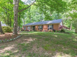 1303 Granada Ln, Greensboro, NC 27407