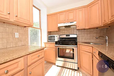Rented by RES New York