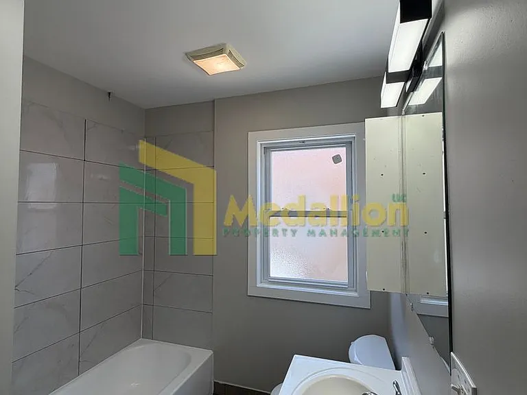 12430 S Wentworth Ave — Photo 6