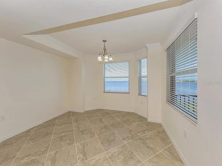920 Tidewater Shores Loop #307 — Photo 5