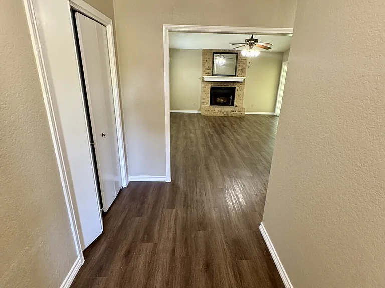 7206 Smokey Hill Rd — Photo 3